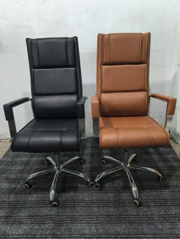 3bedchair dole Director Chair 03