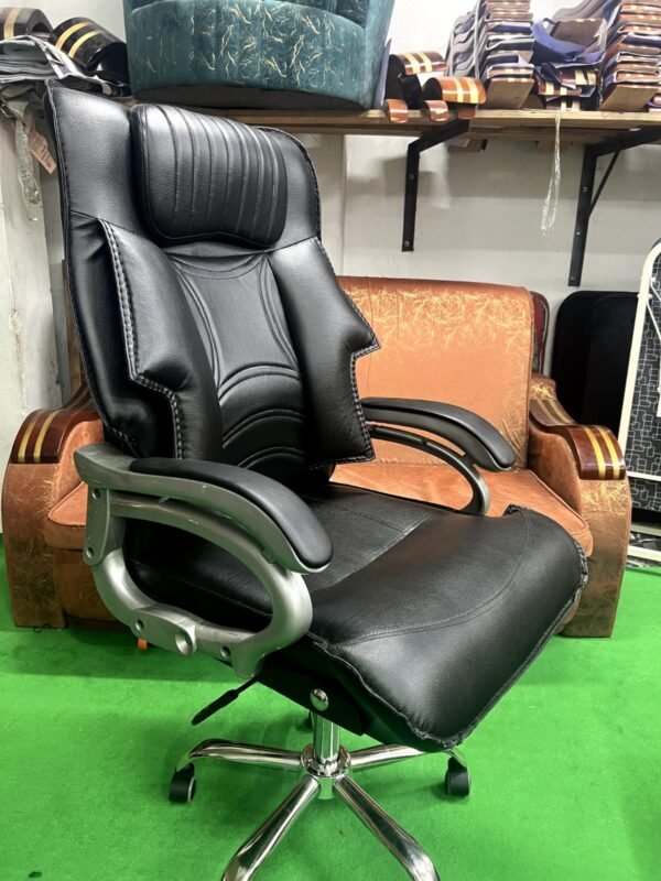 Boss chair